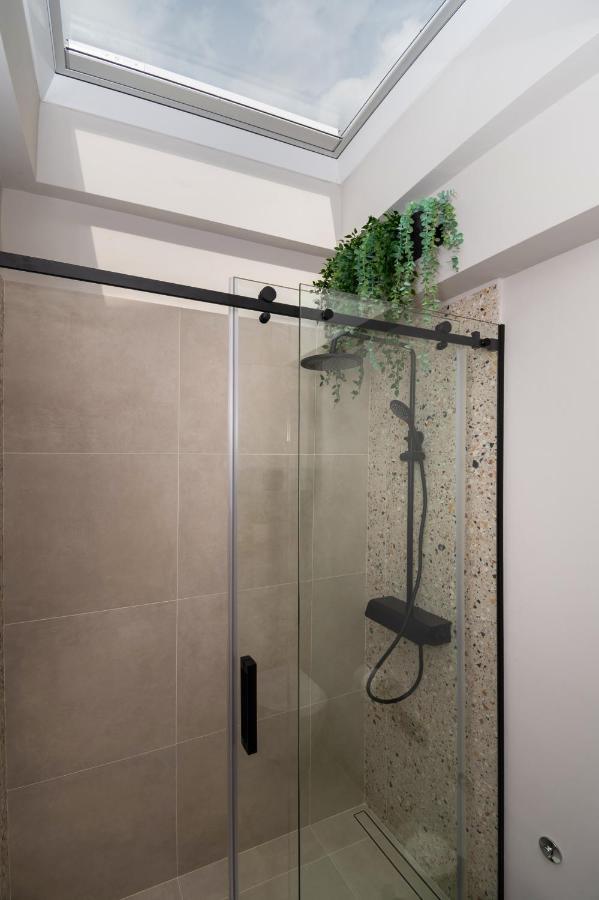Apartments Kantunal Скрадин Екстериор снимка