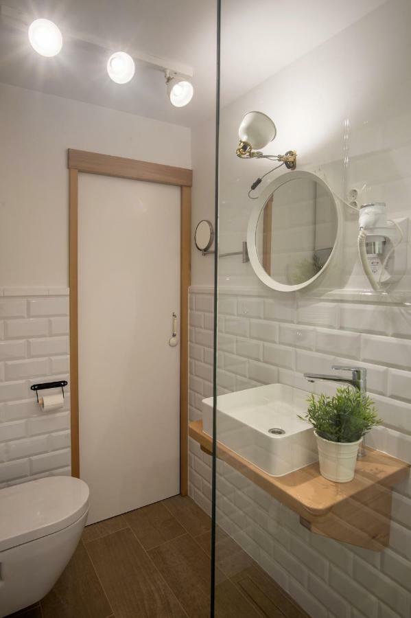 Apartments Kantunal Скрадин Екстериор снимка